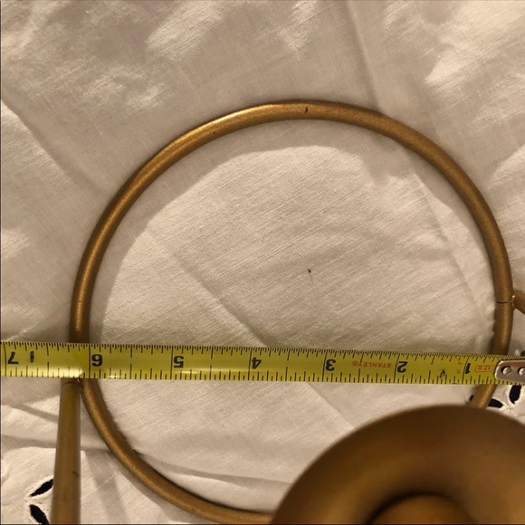 Metal angel candle holder - Picture 7 of 8